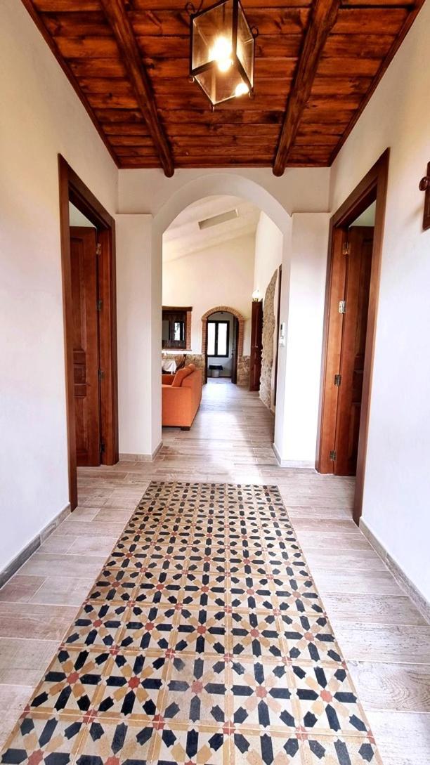 Alojamiento Rural En Aracena. Finca El Rehilete Bagian luar foto