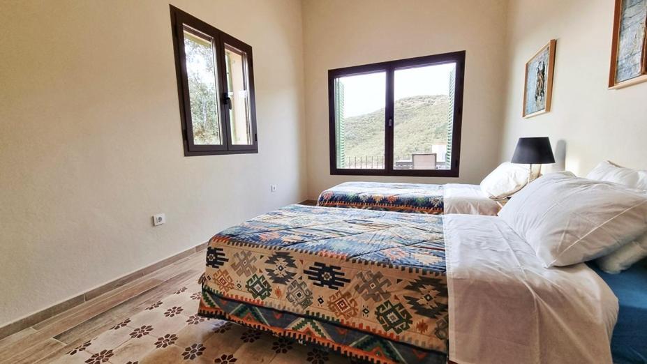 Alojamiento Rural En Aracena. Finca El Rehilete Bagian luar foto
